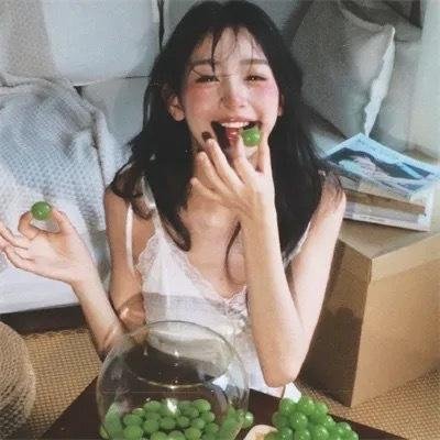 纯属虚构